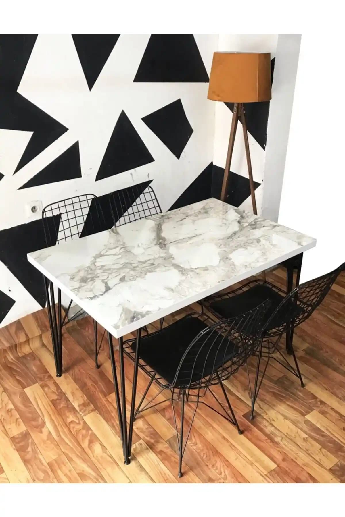 Modern Beyaz Mermer Desen Yemek Masası ve 4 Tel Sandalyeli Takım