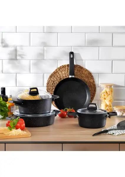 Lavonni ve Schafer Black Stone 7 Parça Tencere Setleri Karşılaştırması 2