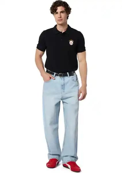 Galatasaray 5 Yılz Klasik Logo Polo T-Shirt: Şıklık ve Sporun Mükemmel Buluşması