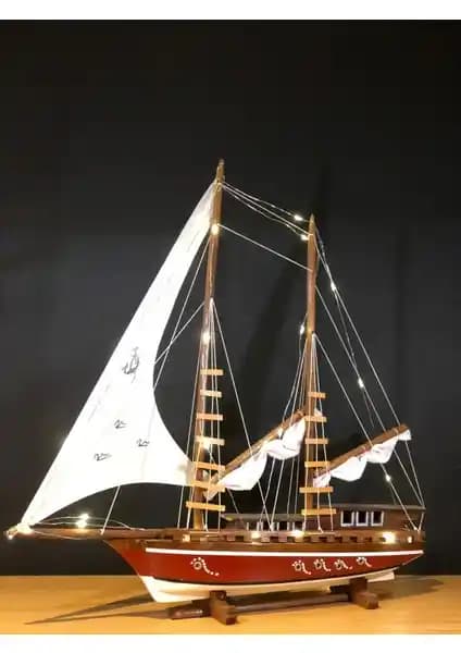 Lapidaria Işıklı Yelkenli Ahşap Gemi Maketi Büyük Boy Detaylı Dekoratif Tasarım