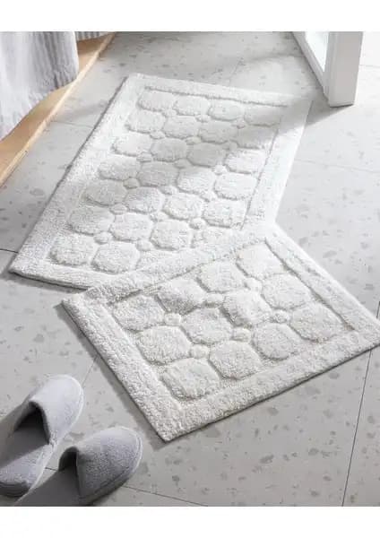 Banyo Paspası Karşılaştırması: English Home ve Madame Coco Ürünlerinin Özellikleri ve Kullanıcı Yorumları 2