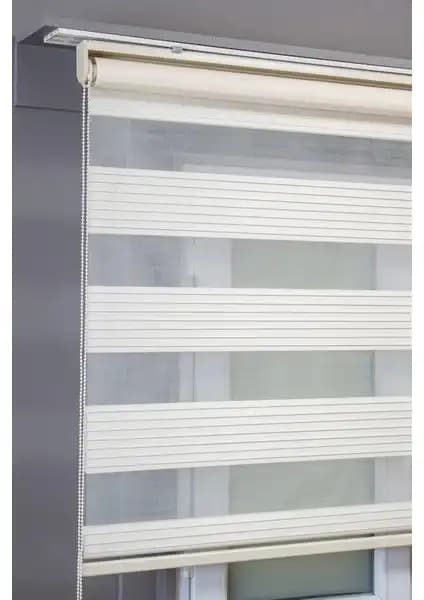 Bizden Perde Krem Pileli Zebra ve Beyaz Pliseli Stor Perde Karşılaştırması 1