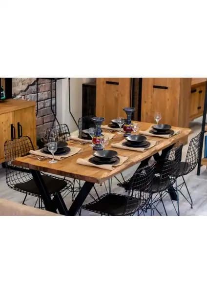 Enjoy Life Tasarım ve NTConcept Masif Ağaç Yemek Masası Karşılaştırması: Özellikler ve Fiyatlar 2