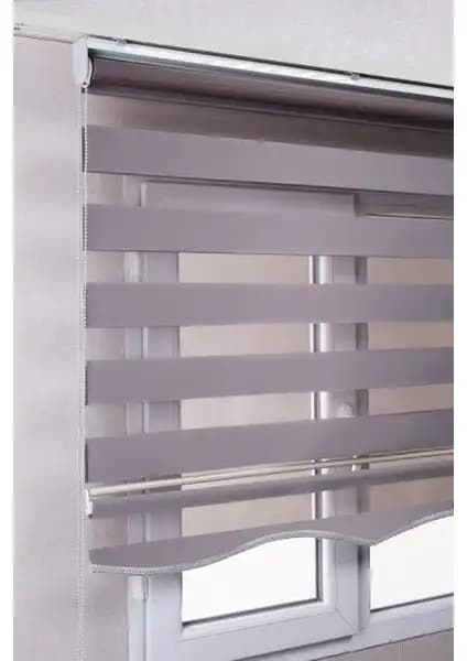 İki Farklı Zebra Stor Perde Modeli Karşılaştırması ve Kullanıcı Yorumları 1