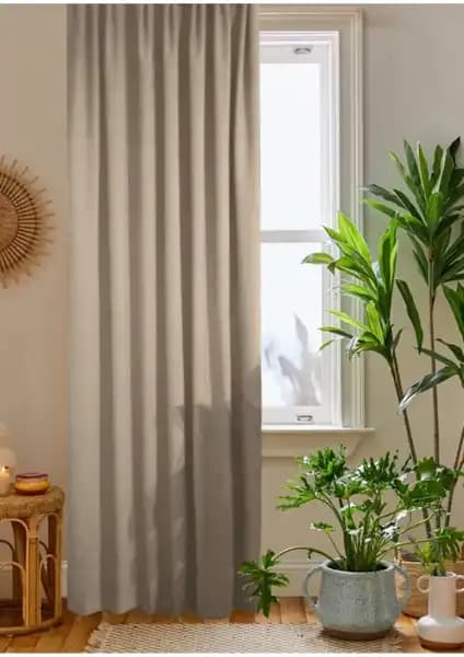 Perde Karşılaştırması: Home Color Bej ve İ.D İpek Antrasit Kadifemsi Perdeler 1