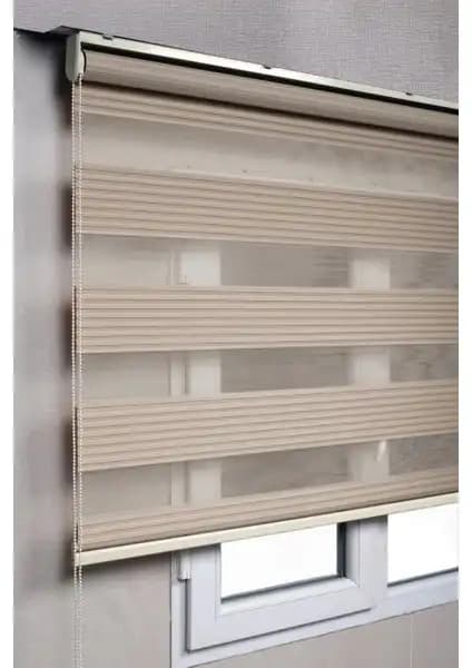 Perde Seçiminde Karşılaştırma: Brillant Etekli ve Pileli Zebra Stor Perdeler 2