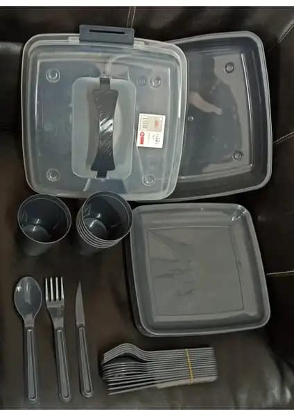 Mars Plastik ve Omak Piknik Setleri Karşılaştırması 32 Parça Dış Mekan Kullanımı İçin En İyi Seçenekler 1