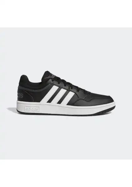 Adidas Hoops 3.0 ve Puma Smash L Kadın Sneaker Karşılaştırması 1