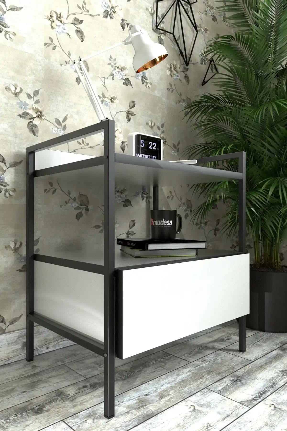 Metal Komodin Seçenekleri ve Dekorasyonda Kullanım İpuçları