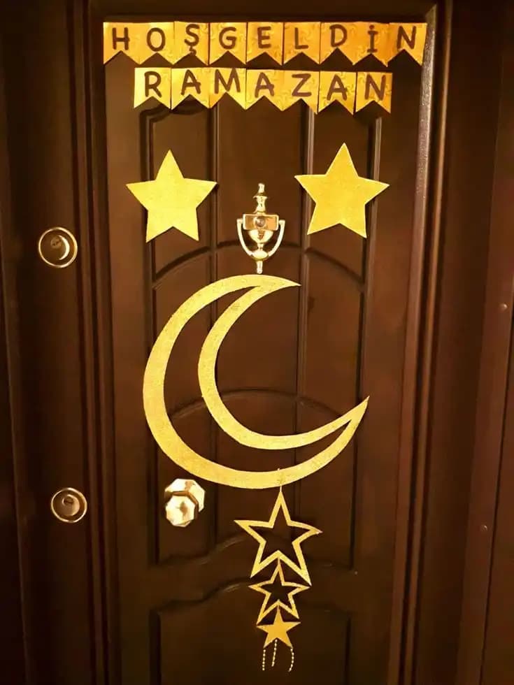 Ramazan Kapı Süsleri ile Ev Dekorasyonunuzu Geliştirin ve Sıcak Bir Atmosfer Yaratın