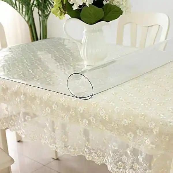 Seffaf Masa Örtüsü ile Modern ve Zarif Dekorasyon Trendleri 2023