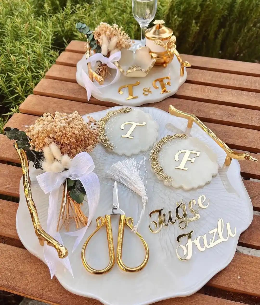 Söz Nişan Tepsisi Dekorasyonu ve Seçim Rehberi Modern ve Geleneksel Tarzlar