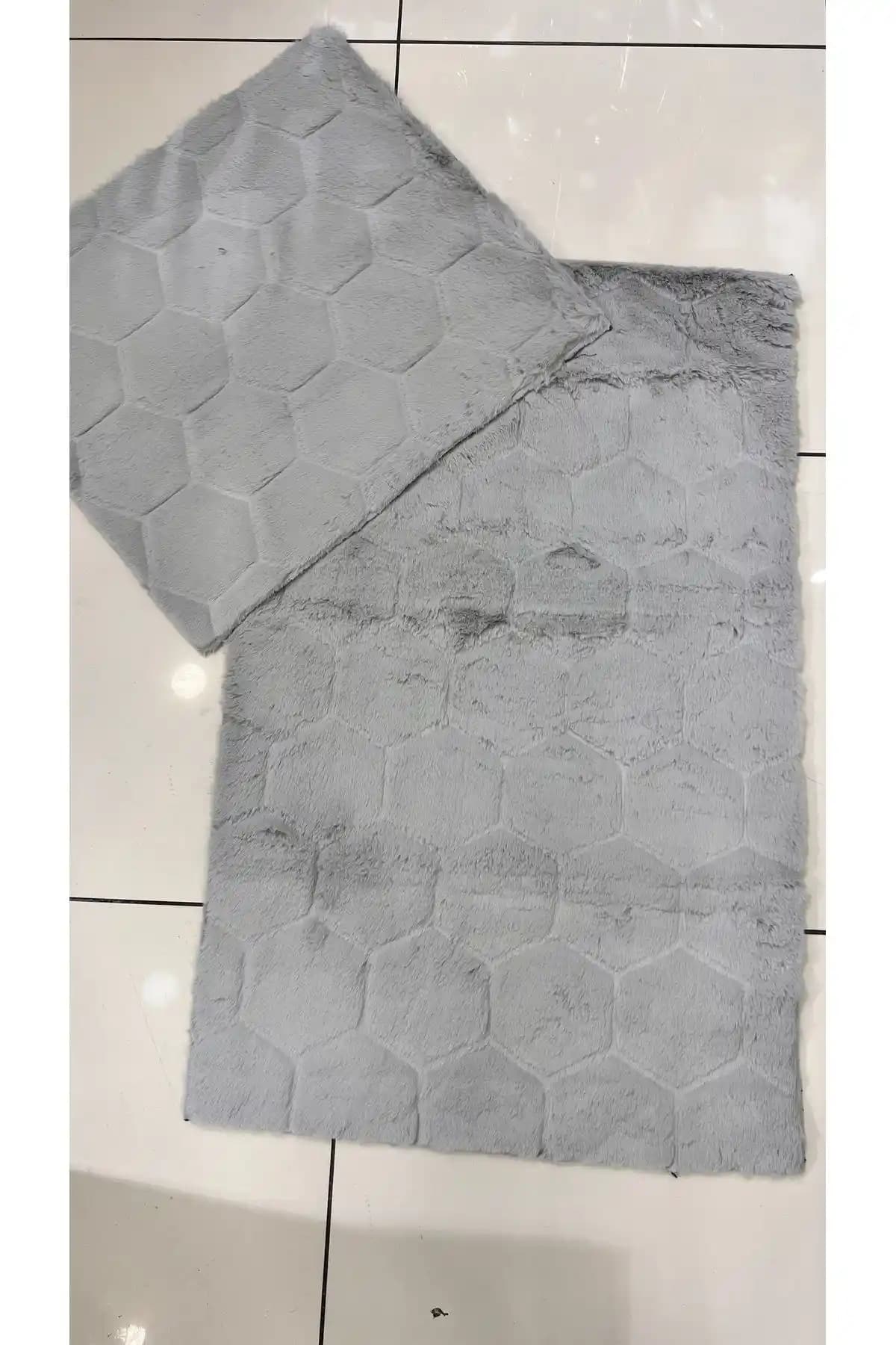 Tüylü Paspaslar ile Ev Dekorasyonunda Sıcaklık ve Şıklık Yaratmanın Yolları