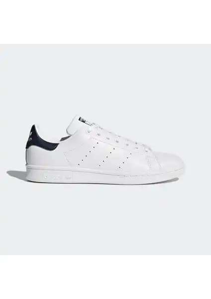 adidas Originals M20325 Stan Smith Ayakkabıları: Minimalist ve Şık Tasarımın Günlük Kullanımı