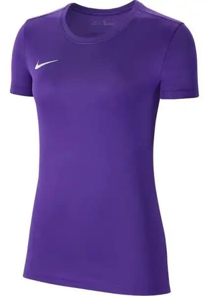 Nike Dry Park Kadın Spor Forma Tişörtü Spor ve Şıklığı Bir Arada Sunar
