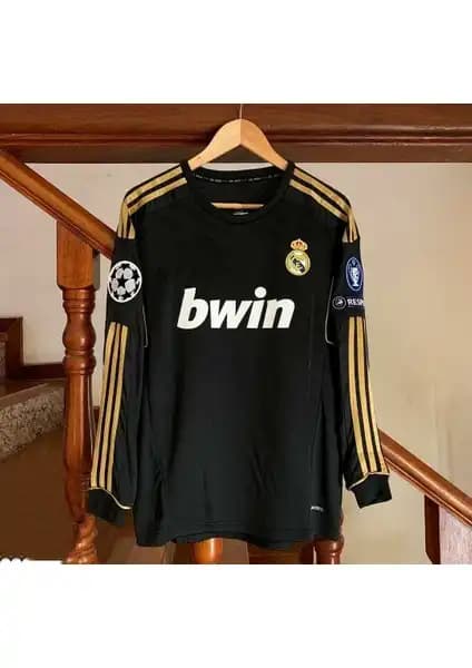 Real Madrid 2011/12 Cristiano Ronaldo Nostalji Forması Koleksiyon ve Kalite Analizi