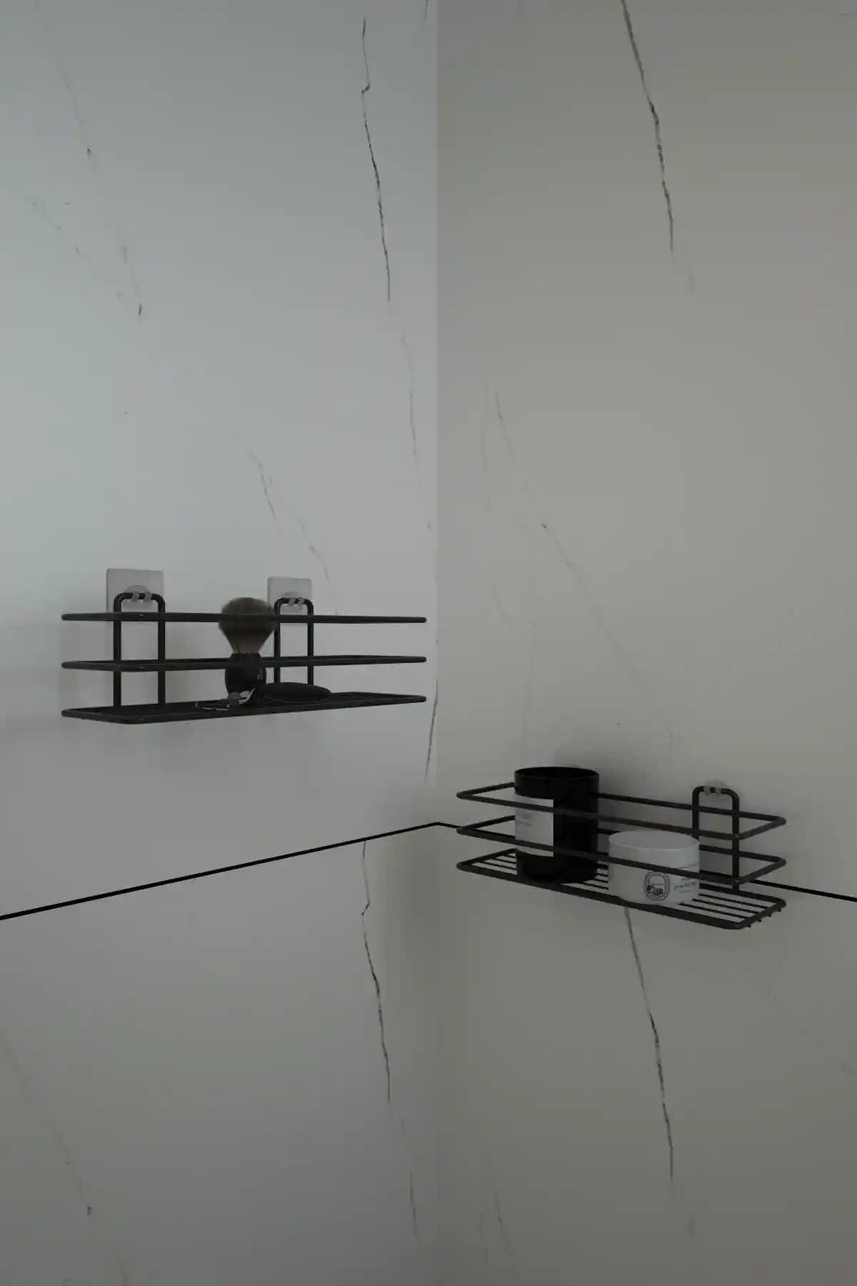 Alper Banyo Siyah Metal Yapışkanlı Kancalı Banyo Rafı Modern ve Şık Tasarım