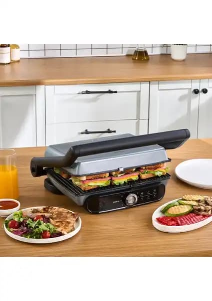 Karaca Gastro Grill Glass ve Pro Tost ve Izgara Makinesi Karşılaştırması 2