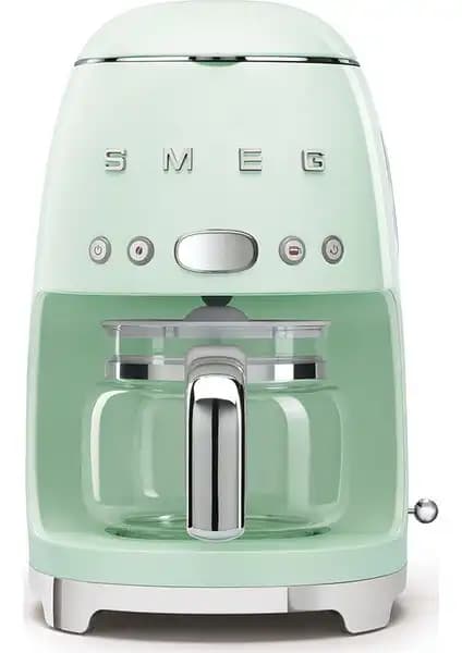 Smeg DCF01CREU ve DCF02PGEU Filtre Kahve Makineleri Karşılaştırması ve Özellikleri 2