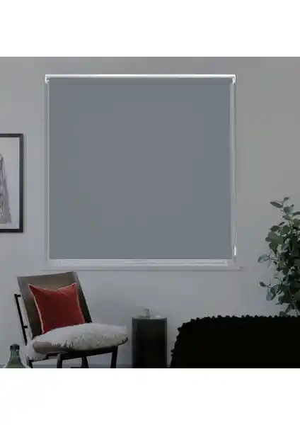 Blind-X ve Volper Mekanik Stor Perde Karşılaştırması: Malzeme, Fonksiyon ve Kullanıcı Yorumları