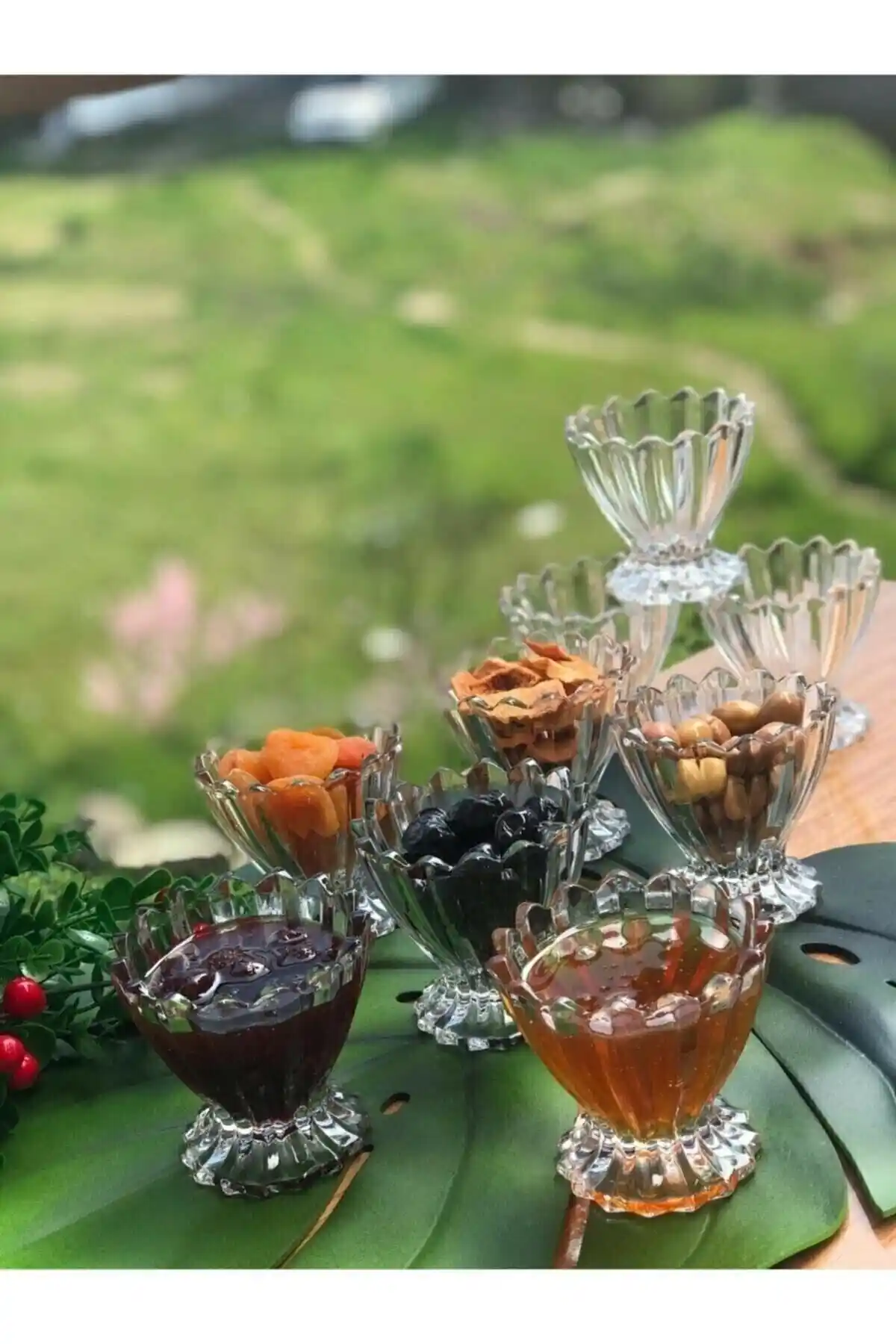 Genel Markalar Lüx Cam Magnolia Seti: Şık ve Çok Amaçlı Kristal Cam Aksesuarlar