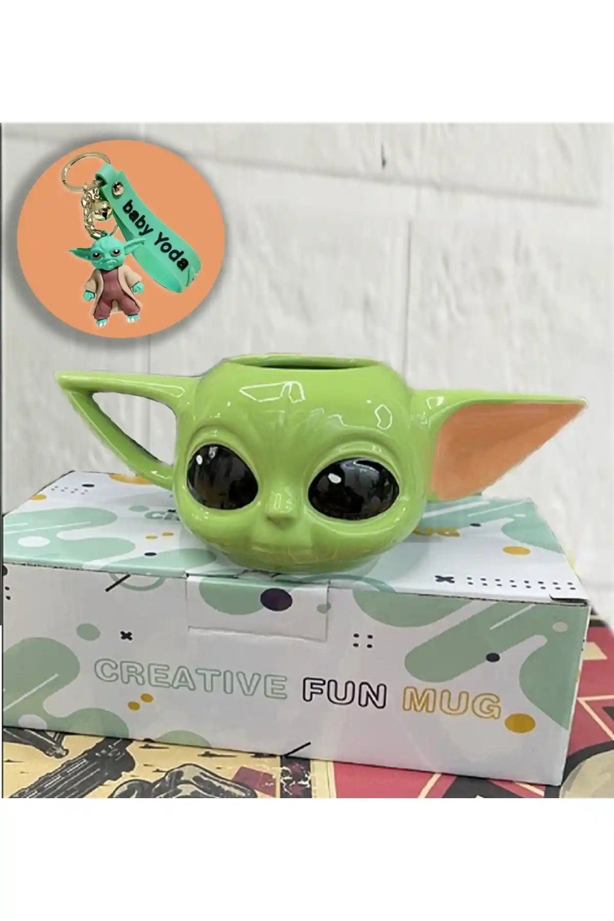 Hediyeconcepti 300ml Baby Yoda Seramik Kupa ve Anahtarlık Tasarımı ve Kullanım Özellikleri