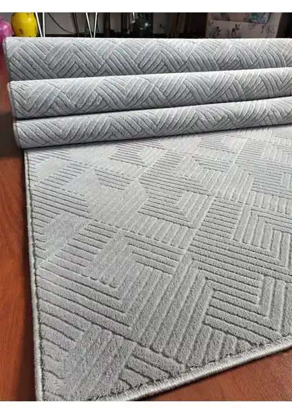 Melian Kesme Kaymaz Tabanlı Halı Yolluk: Estetik ve Güvenli Kullanım İçin Modern Çözüm