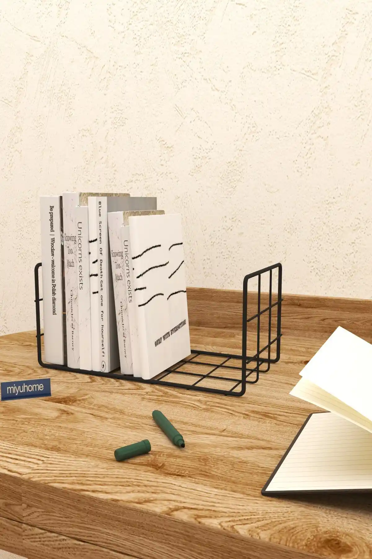 Moniev Masa Üstü Kitaplık: Dayanıklı ve Estetik Ofis ve Çalışma Alanları İçin Tasarım