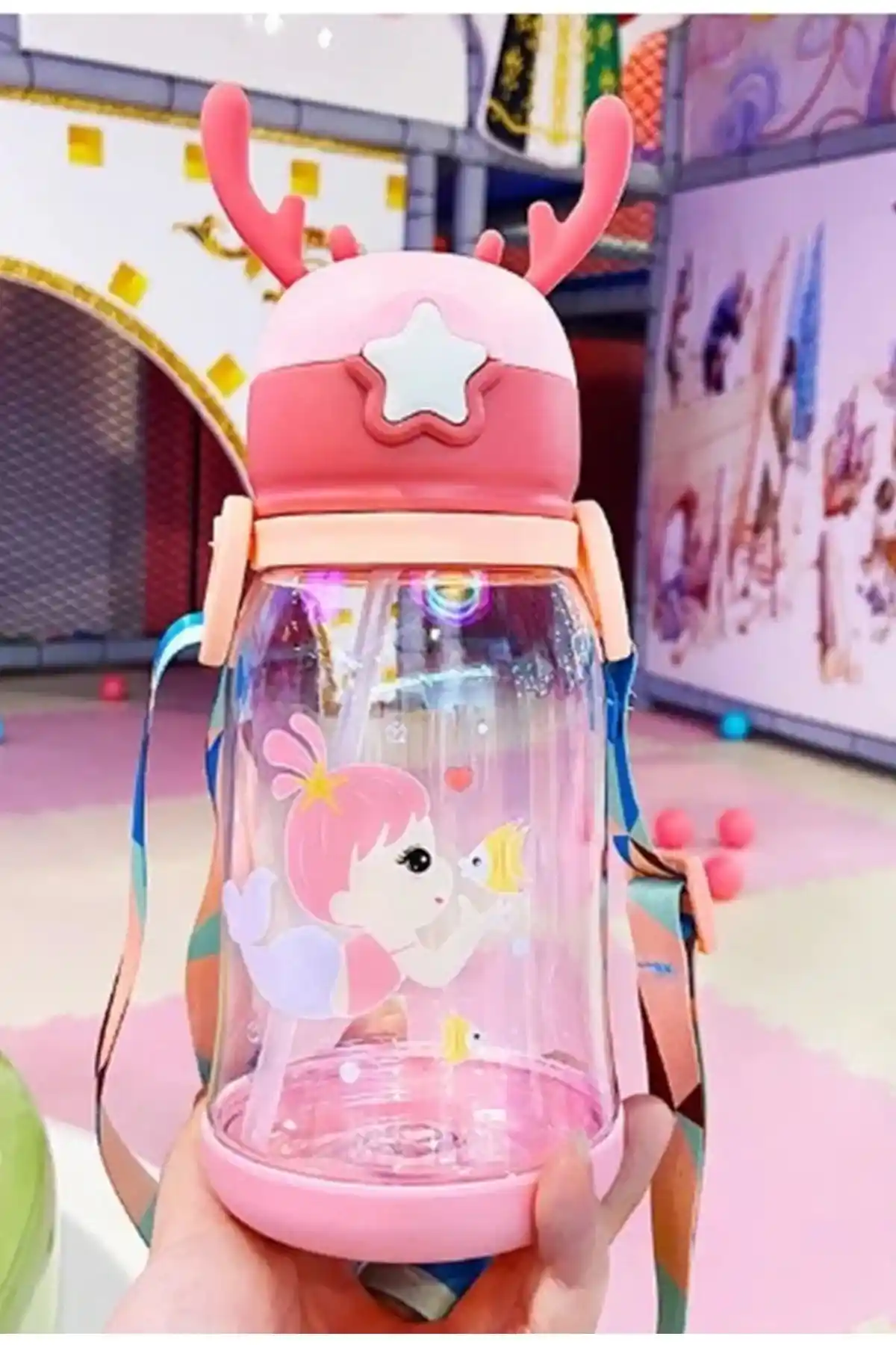 Seram Collection Geyikli Çocuk Suluğu Güvenli ve Pratik Tasarımıyla Günlük Kullanım İçin