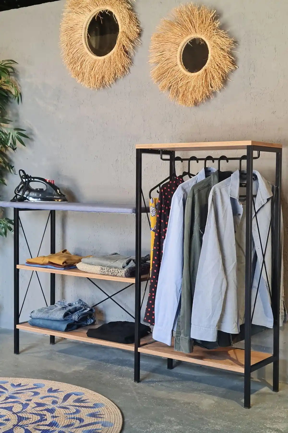 Avmpark Stally Askılı Ütü Masası: Modern ve Fonksiyonel Tasarım ile Alan Tasarrufu Sağlar