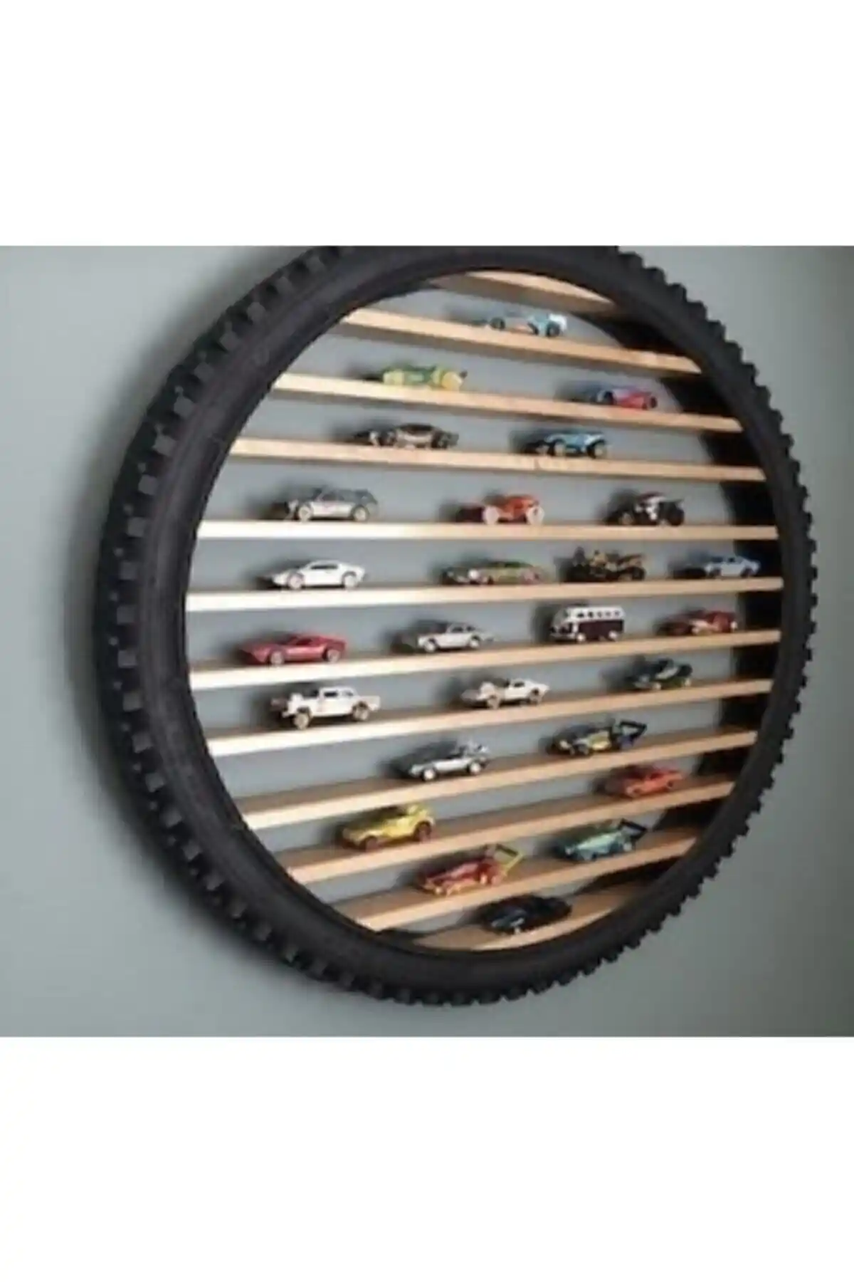 Emek Hasır Duvar Rafı Tekerlek Arabası Modern ve İşlevsel Dekorasyon Unsuru