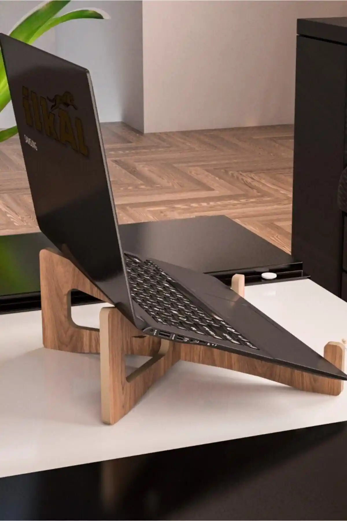 İlkal Çok Amaçlı Laptop Sehpası: Ergonomik ve Taşınabilir Çözüm