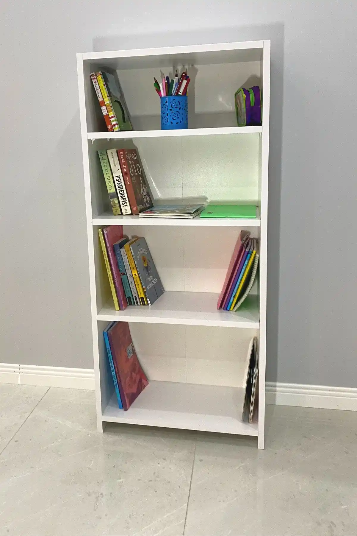 IRMAK MOBİLYA 4 Raflı Modern Kitaplık Beyaz, Şık ve Dayanıklı Tasarım Özellikleriyle