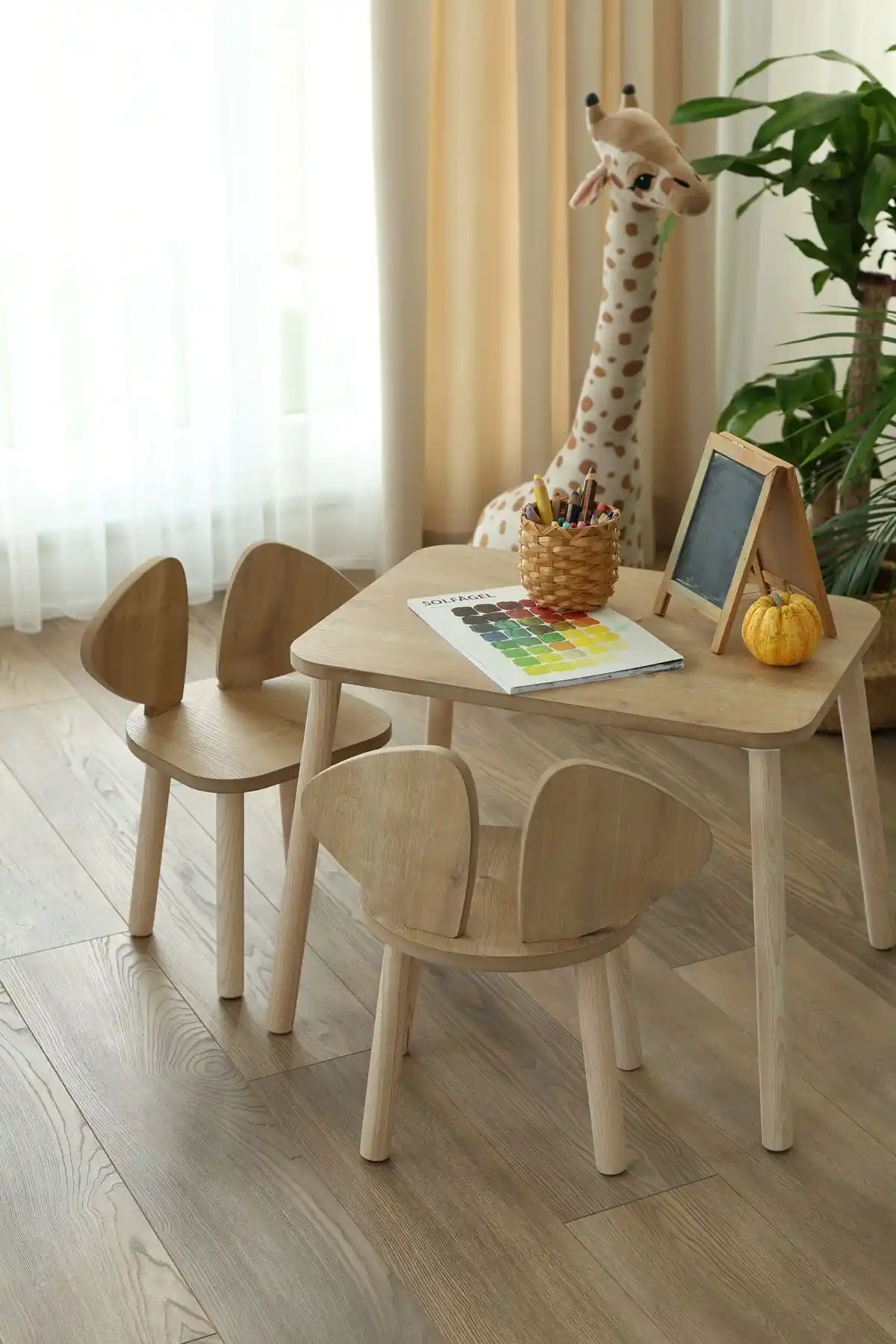 Mimar Kahverengi Montessori Çocuk Masa ve Sandalye Seti Güvenli ve Estetik Tasarım