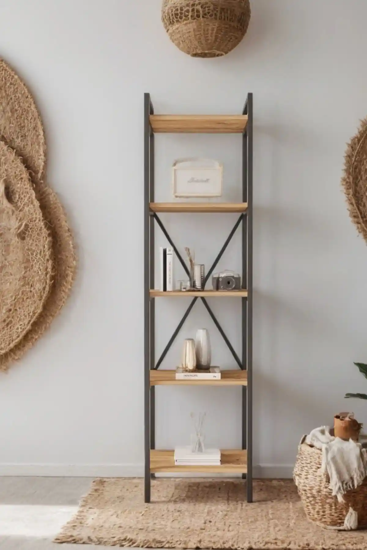 Mobitopya Nilamu Çam Kitaplık: Modern ve Fonksiyonel Tasarımın Öne Çıkan Parçası