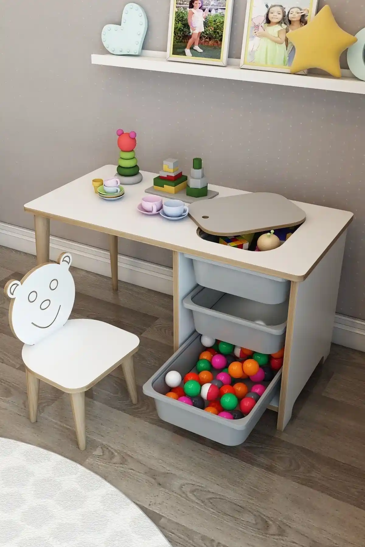 Moniev Çocuk Çalışma Masası: Güvenli ve Estetik Tasarım ile Fonksiyonel Kullanım