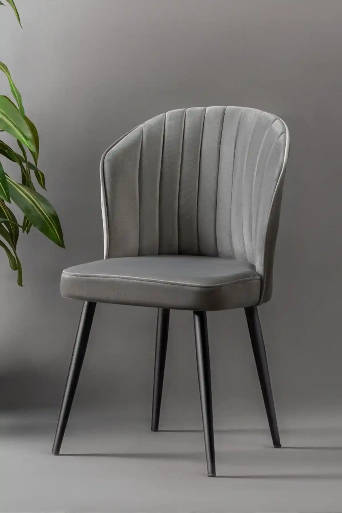 Mymassa Rubi Sandalye: Modern ve Şık Tasarımıyla Dayanıklı Oturma Çözümü