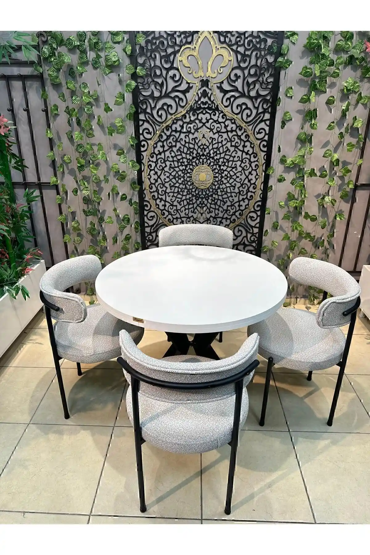 ULS AKSESUAR Modern ve Kullanışlı 90x90 cm Mutfak Masa Takımı ve Sandalyeler