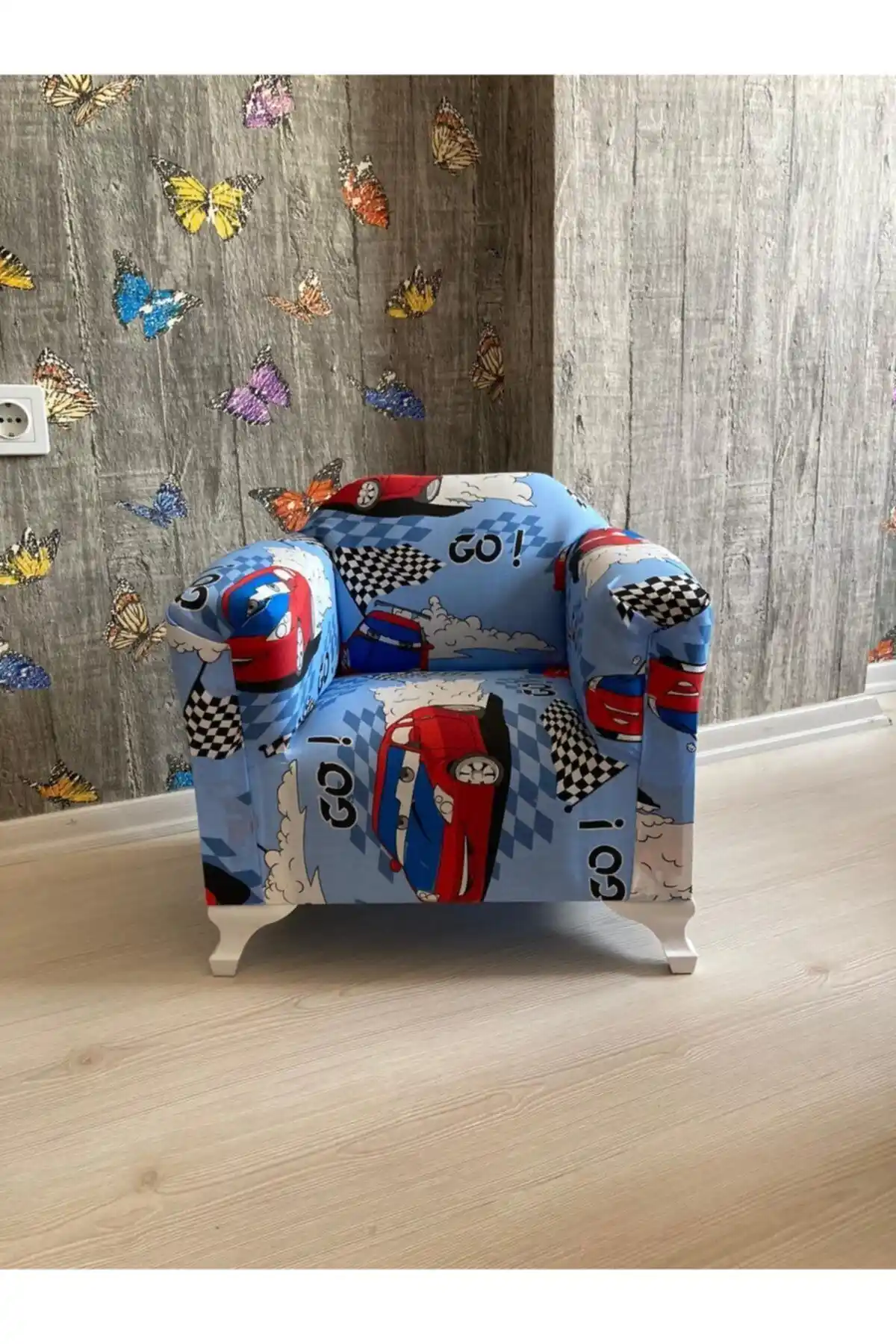 Uygunglobal Araba Baskılı Ayaklı Çocuk Koltuğu Güvenli ve Eğlenceli Oturma Çözümü