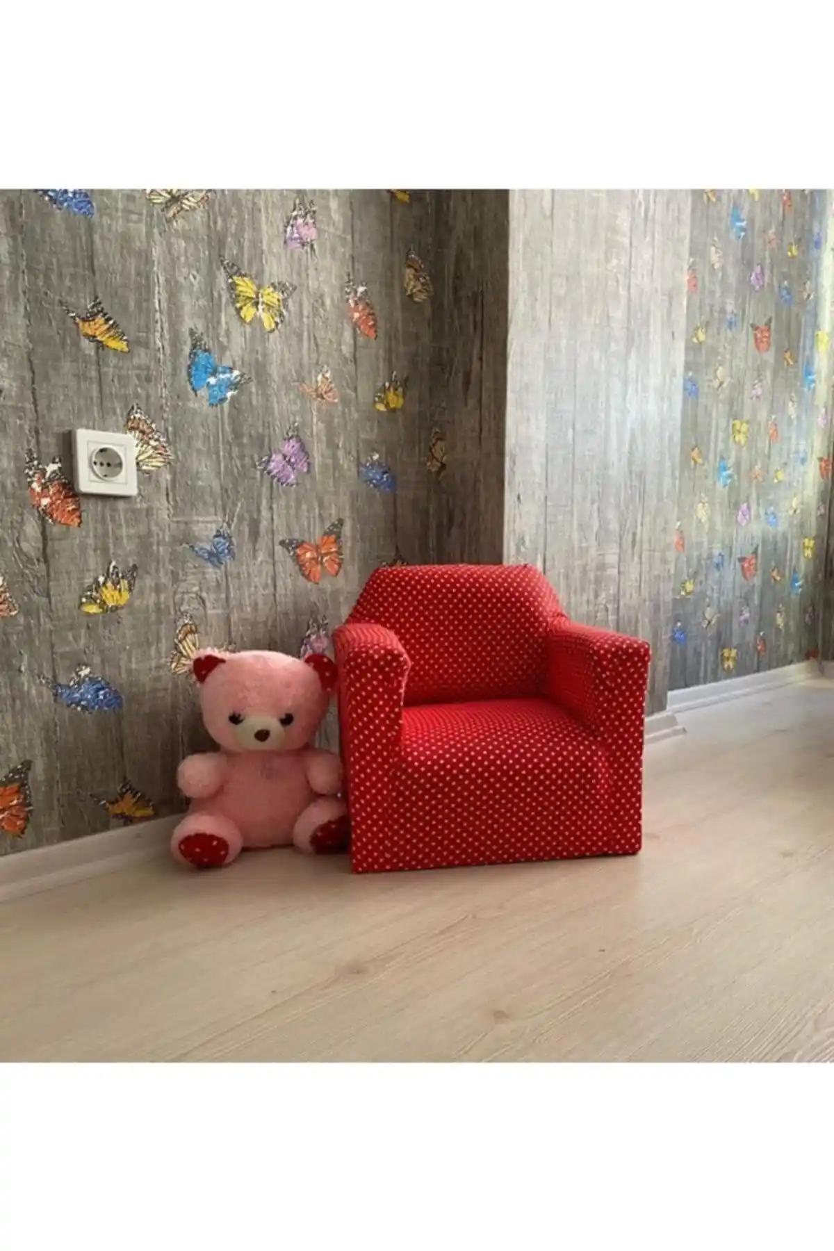 Uygunglobal Puantiye Baskılı Çocuk Koltuğu Güvenli ve Şık Tasarım Özellikleri