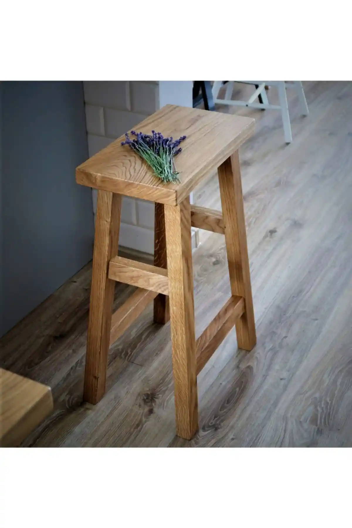 WOODENSA Masif Ahşap Bar Sandalyesi ve Masif Tabure İç Mekanlar için Şık ve Dayanıklı Tasarım