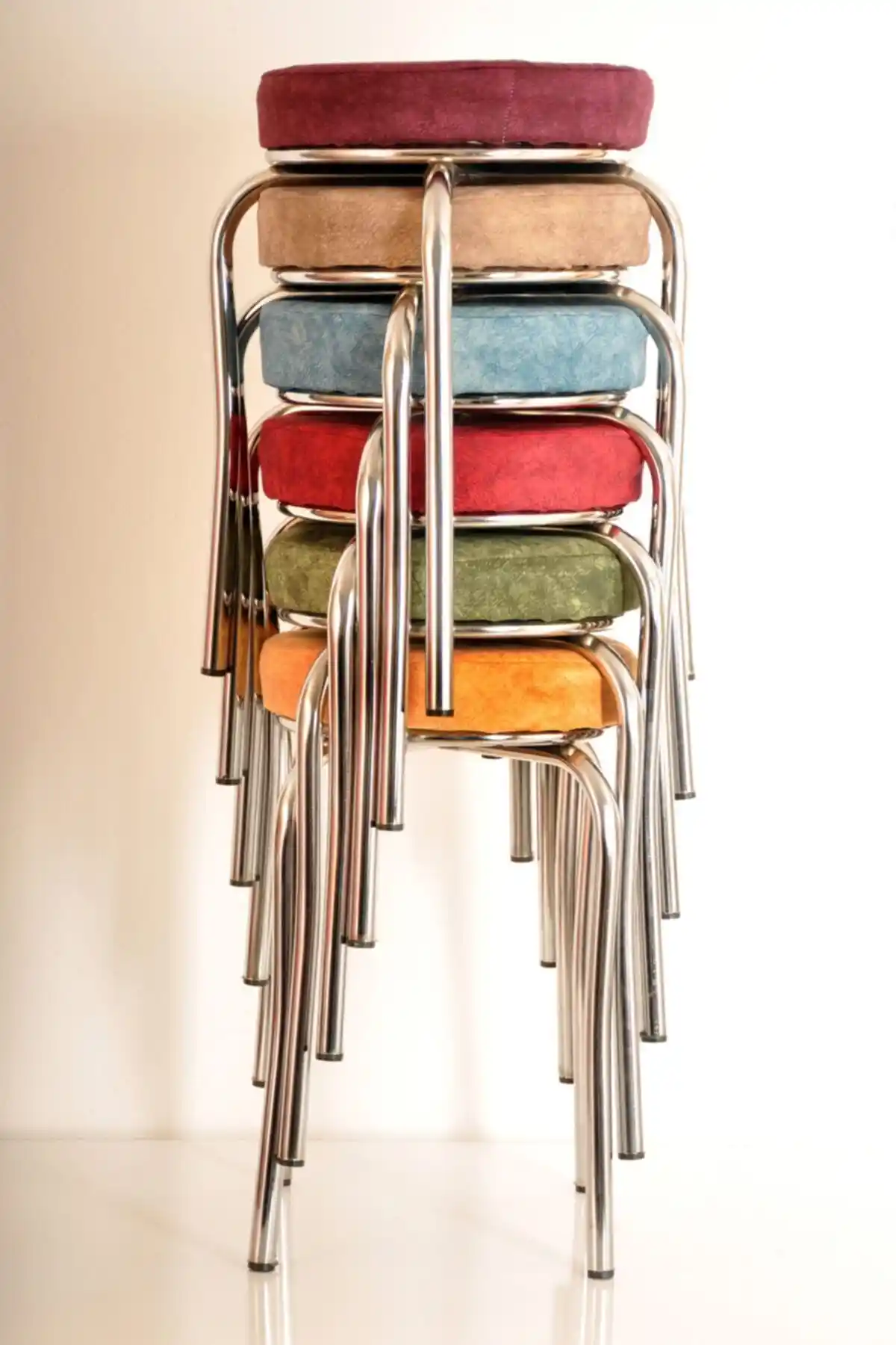 Yılmaz Masacılık Renkli Kumaş Ahtapot Tabure: Modern ve Nostaljik Tasarım ile Dekorasyonunuza Enerji Katın