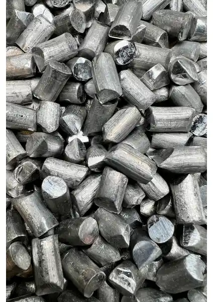 Geleneksel Saf Kurşun Dökme ile Nazar ve Kötü Enerjilere Karşı Koruma Yöntemi