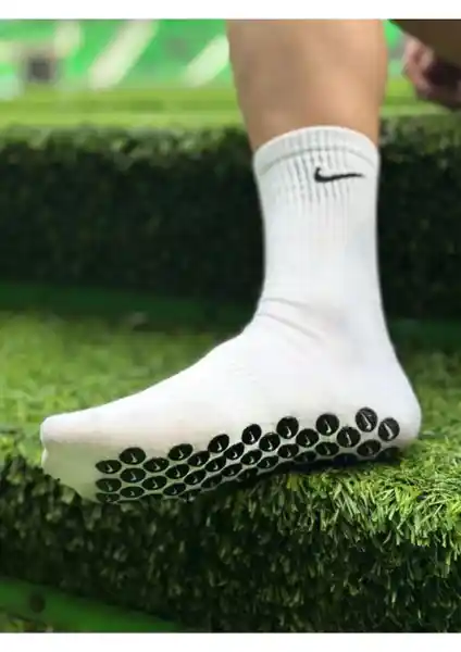 Mubx Kaydırmaz Silikon Tabanlı Futbol Çorabı Performansı Artıran Yenilikçi Tasarım