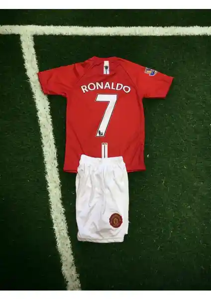 North Stand Nostaljik 06/07 Manchester United Ronaldo Çocuk Forması – Dayanıklı ve Estetik Tasarım