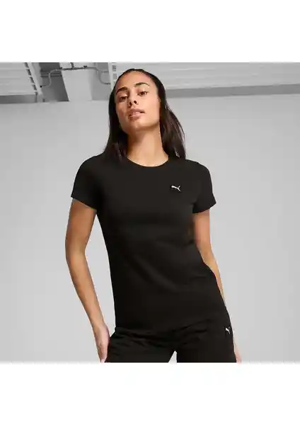Puma Essentials Elevated Kadın Siyah Tişört Günlük ve Spor Şıklığını Bir Arada Sunar