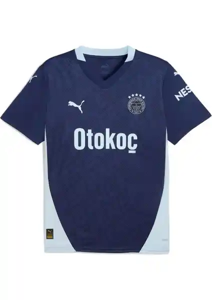 Puma FSK Üçüncü Forma Replikası: Modern Tasarım ve Sürdürülebilirlik Özellikleri