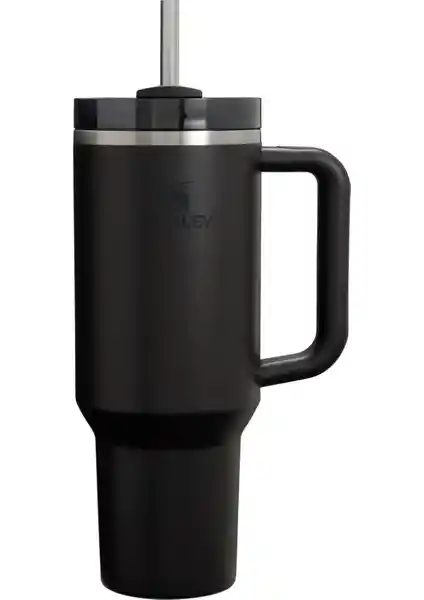 Stanley Quencher ve Iceflow Pipetli Termos Karşılaştırması: Hangi Model Sizin İçin Daha Uygun