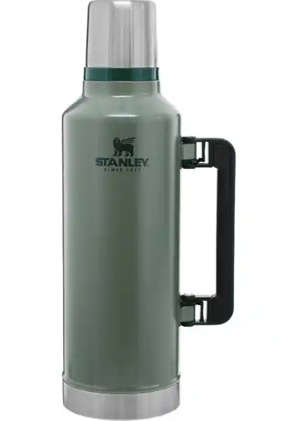 Stanley Termos Karşılaştırması: Klasik Vakumlu ve Quencher Pipetli Modelleri