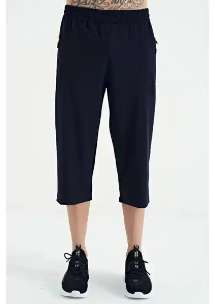 Tommy Life Indigo Bağcıklı Erkek Kapri: Rahat ve Şık Günlük Spor Pantolonu
